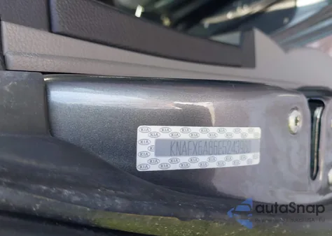 2014 Kia Forte Koup Ex z USA, uszkodzony, nr VIN KNAFX6A86E5243980